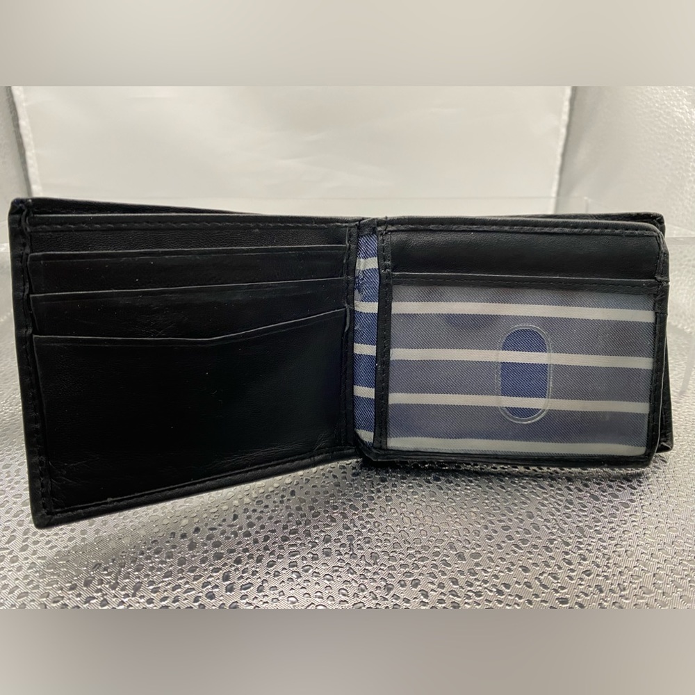 “Nautica” Men’s Tri-Fold Black Leather Wallet - Picture 4 of 6